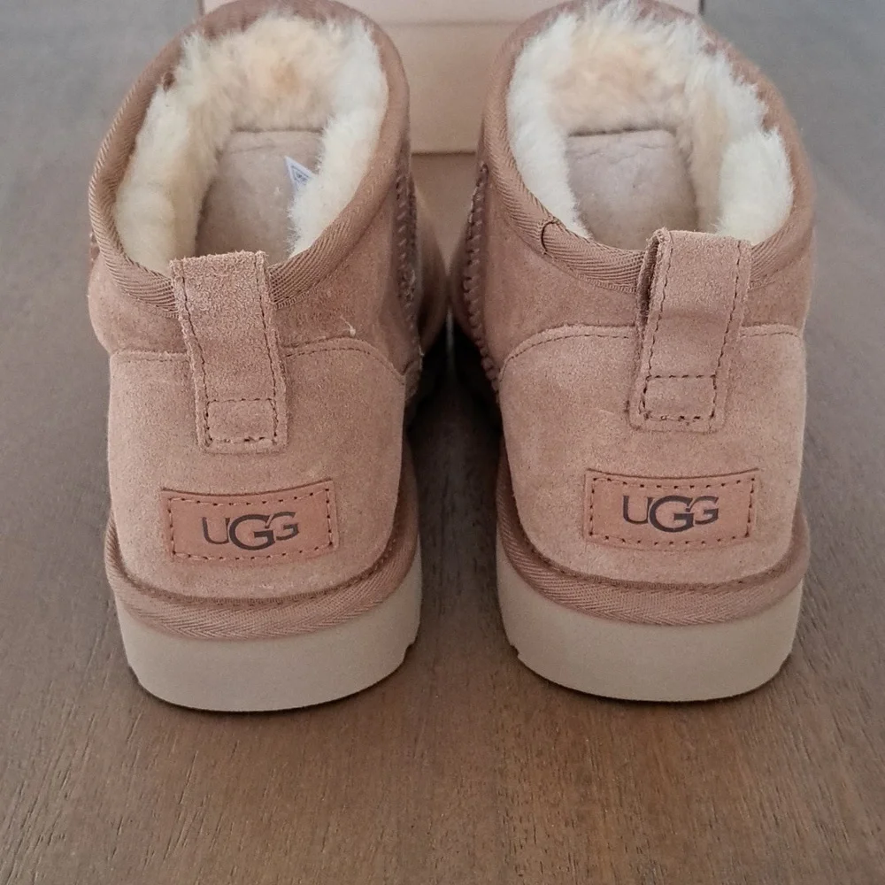 UGG Women's Classic Ultra Mini - Color: Chestnut - Size: 10 - Picture 5 of 9
